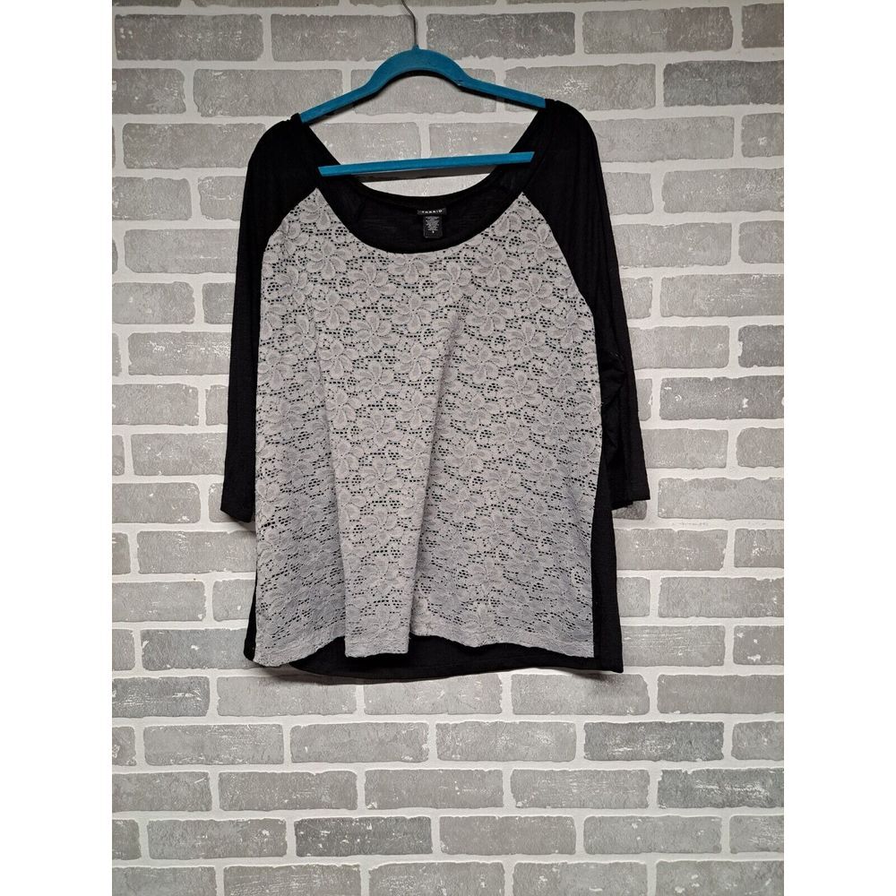 Torrid Womens‎ Sheer Lace Raglan Sleeve Pullover Tee Shirt Size 3